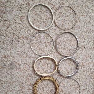 Womans Costume Bangles Lot Of 8